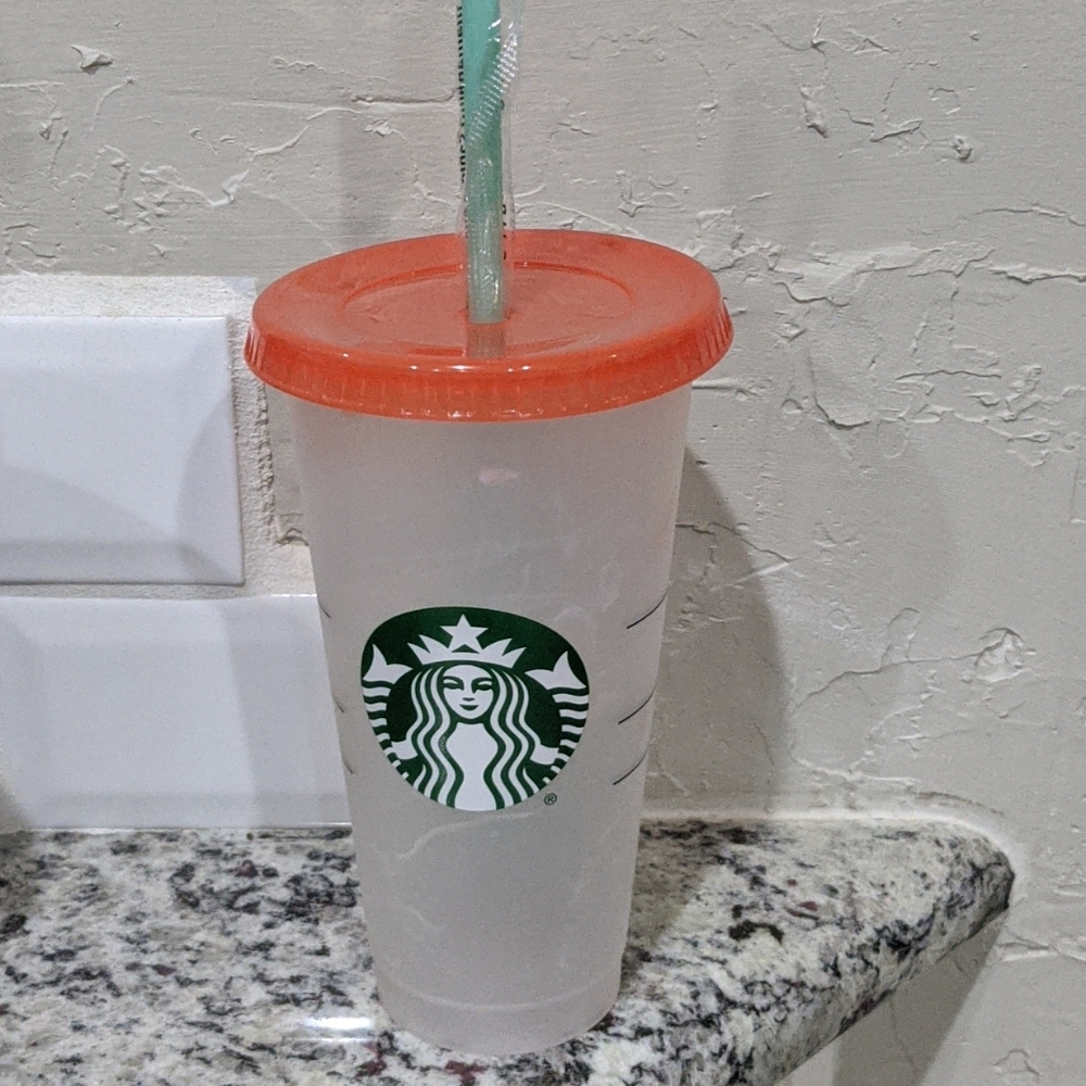 Starbucks color changing cup pampering kit